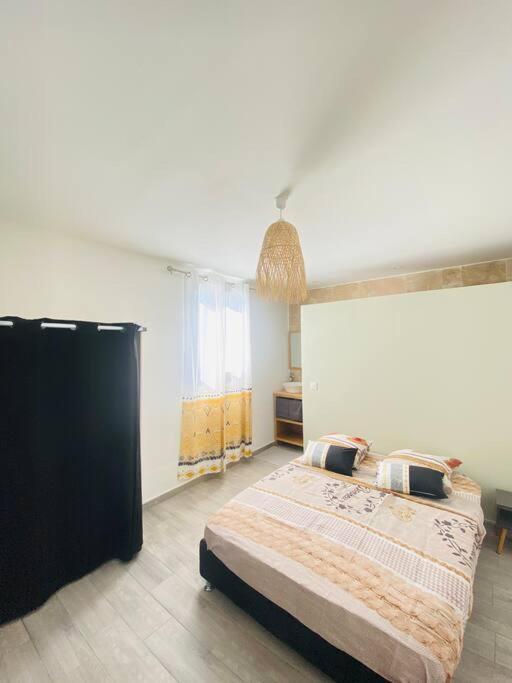 Villa Bois De Couleur Piscine Et Toit Terrasse Saint Pierre Ngoại thất bức ảnh